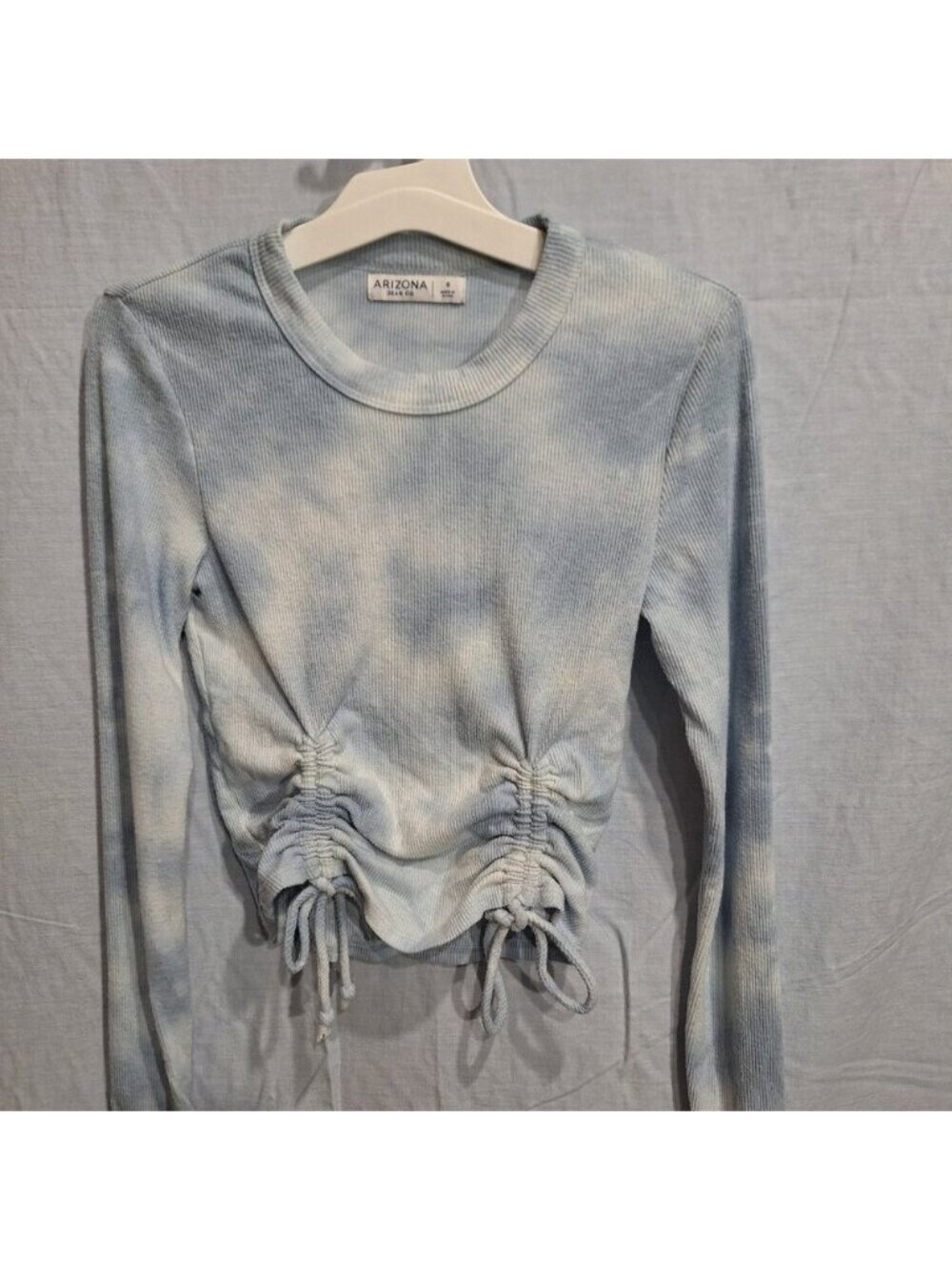 Blue and white tie dye crop top Small